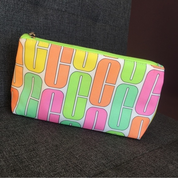 Clinique “C” Initial Makeup, Travel Bag, Neon Green, Pink, Orange, Yellow - Picture 1 of 15